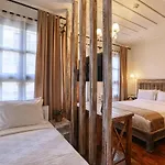 Trilye Bay C Otel