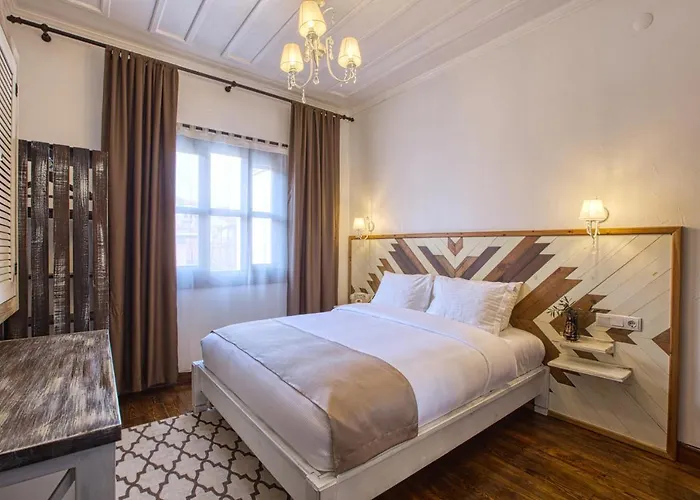 Trilye Bay C * Bursa